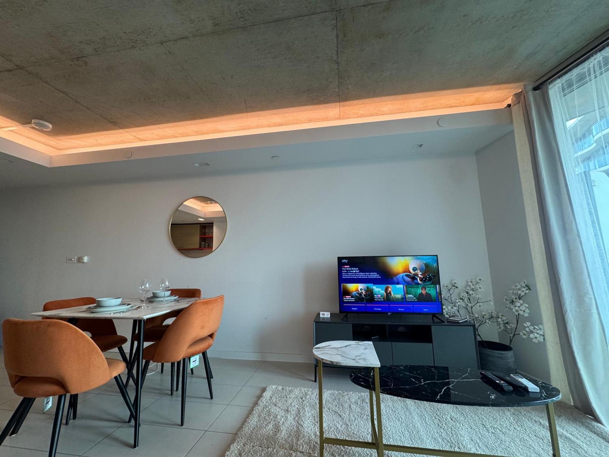The Heights At Riverline O2 View & Ac Apartamento